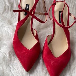 NINE WEST Elisa Pointy Toe Pumps 3 3/4 inch heel suede gently used